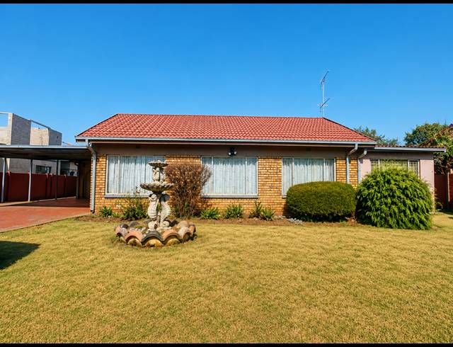 3 BEDROOM HOUSE FOR SALE IN BONANNE